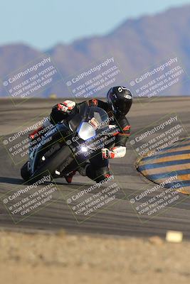 media/Dec-10-2023-SoCal Trackdays (Sun) [[0ce70f5433]]/Turn 12 (2pm)/